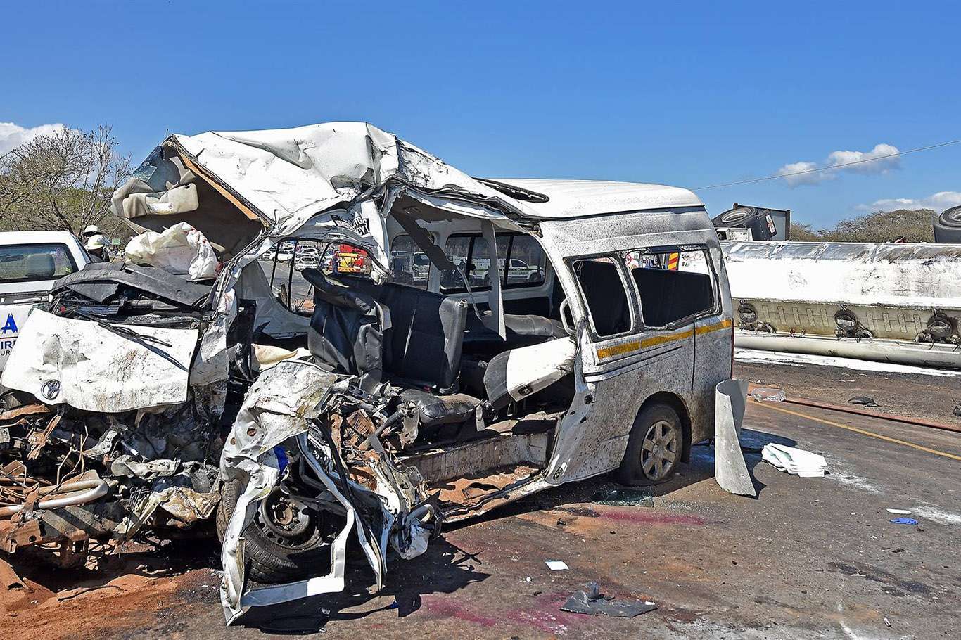 Deadly accident claims 13 lives in South Africa